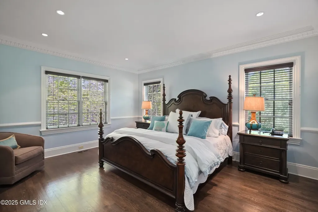 8 Chieftans Road Greenwich CT 06831