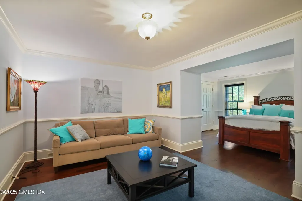 8 Chieftans Road Greenwich CT 06831