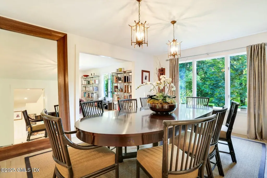 10 Stepping Stone Lane Greenwich CT 06830