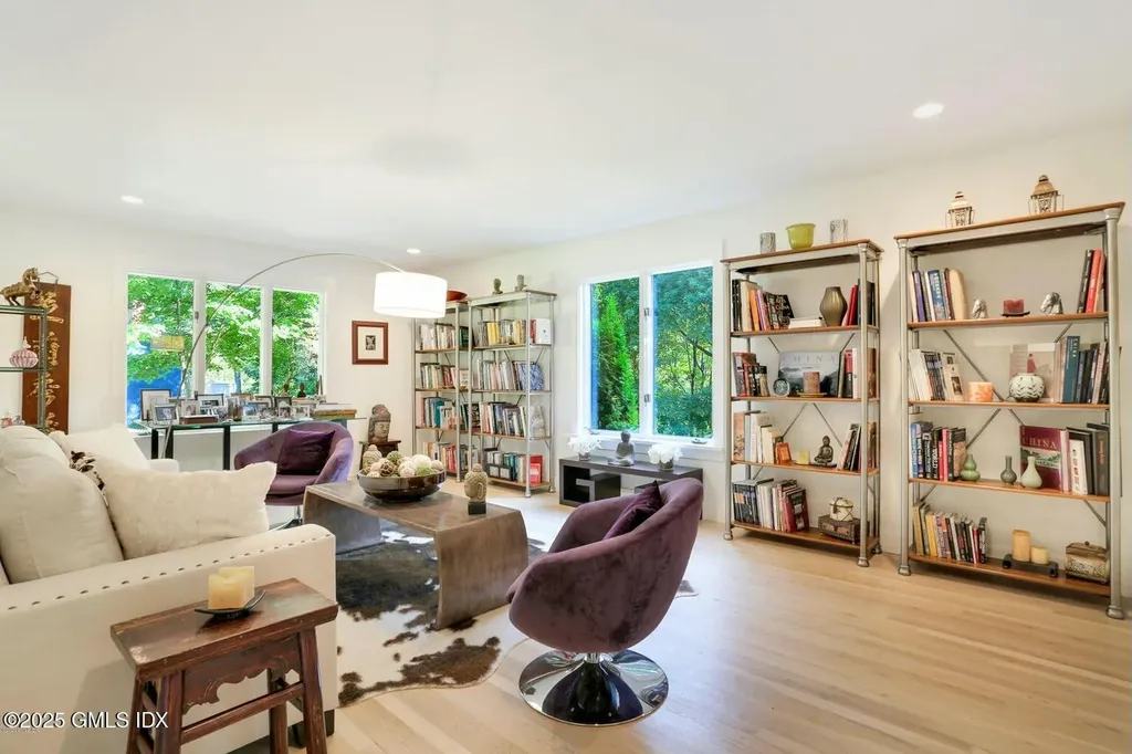 10 Stepping Stone Lane Greenwich CT 06830