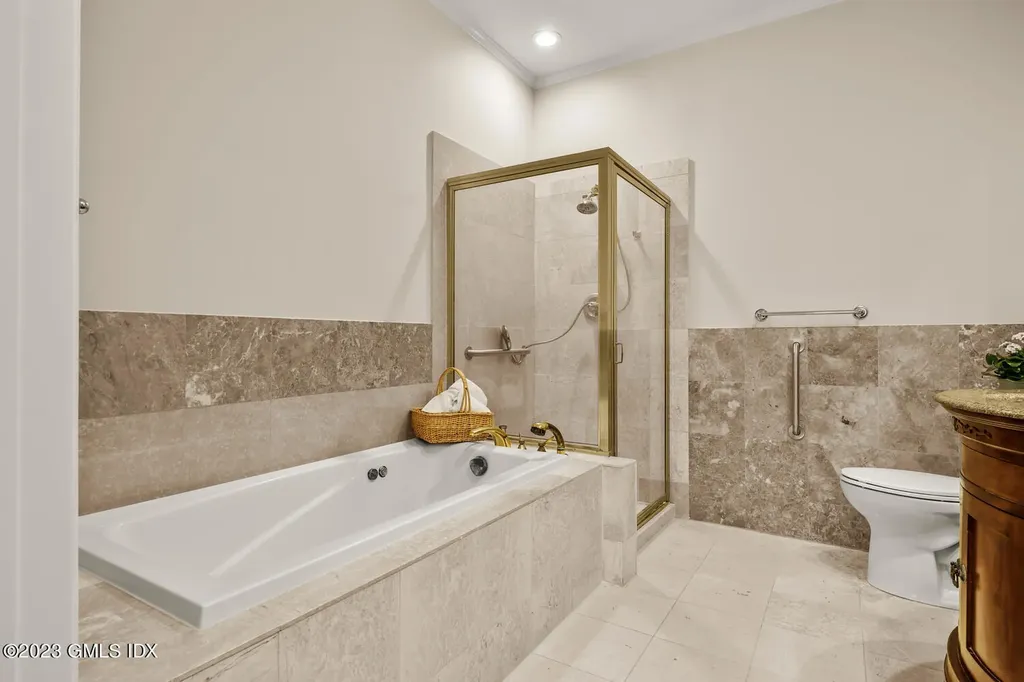 51 Forest Avenue Old Greenwich CT 06870