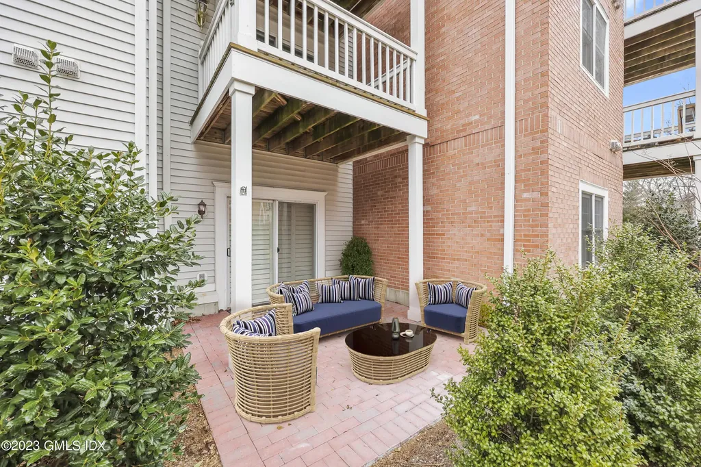 51 Forest Avenue Old Greenwich CT 06870