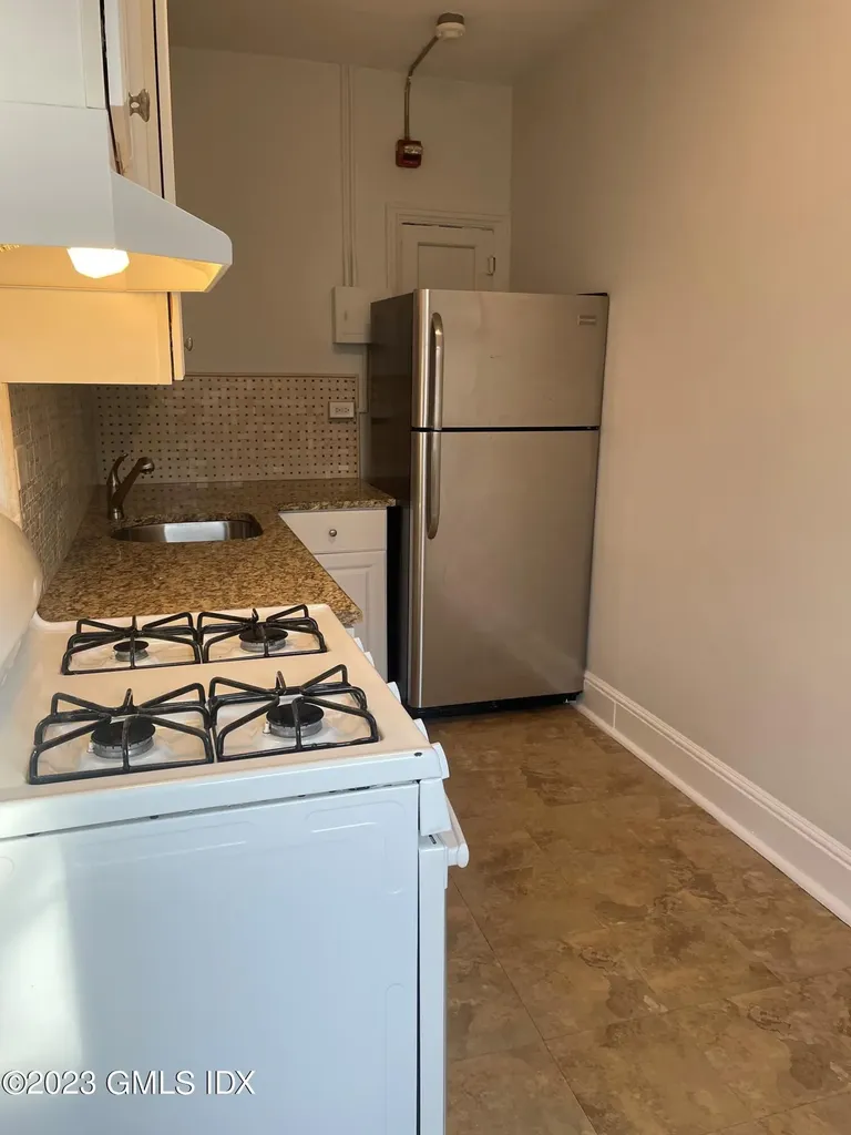 271 Greenwich Avenue Greenwich CT 06830