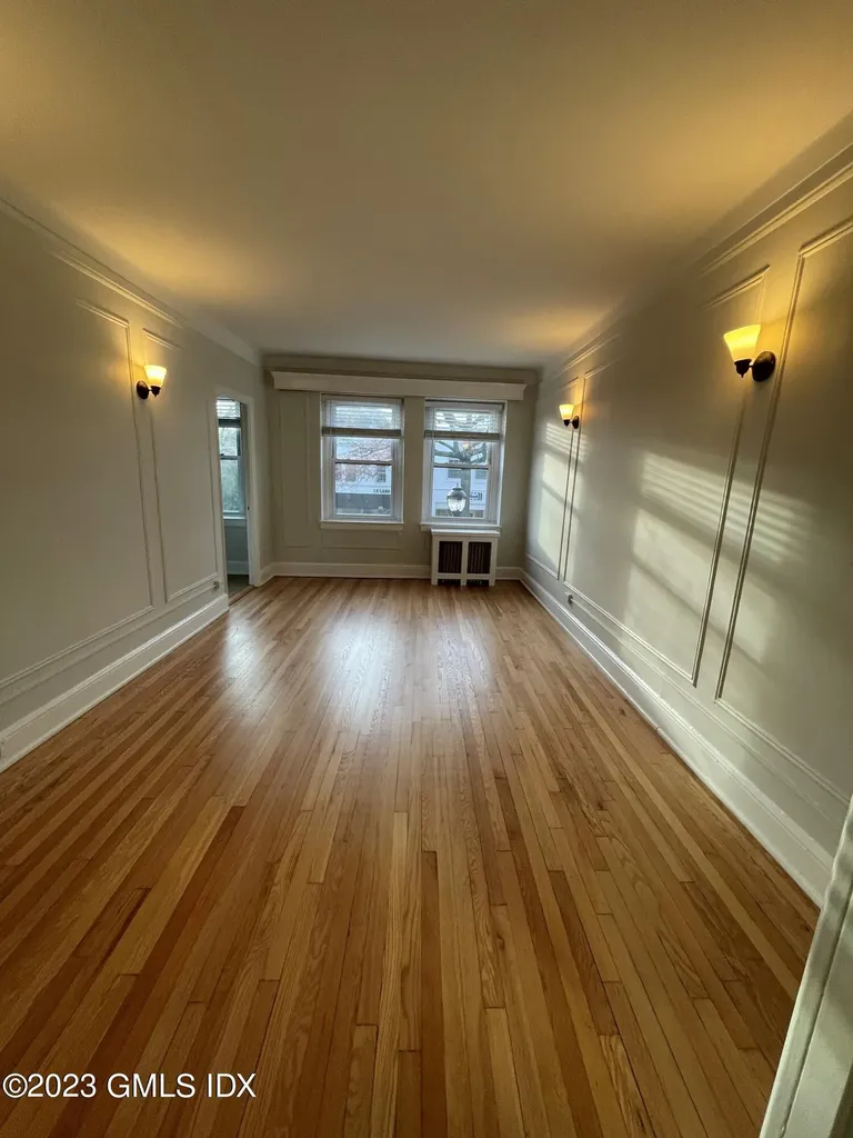 271 Greenwich Avenue Greenwich CT 06830