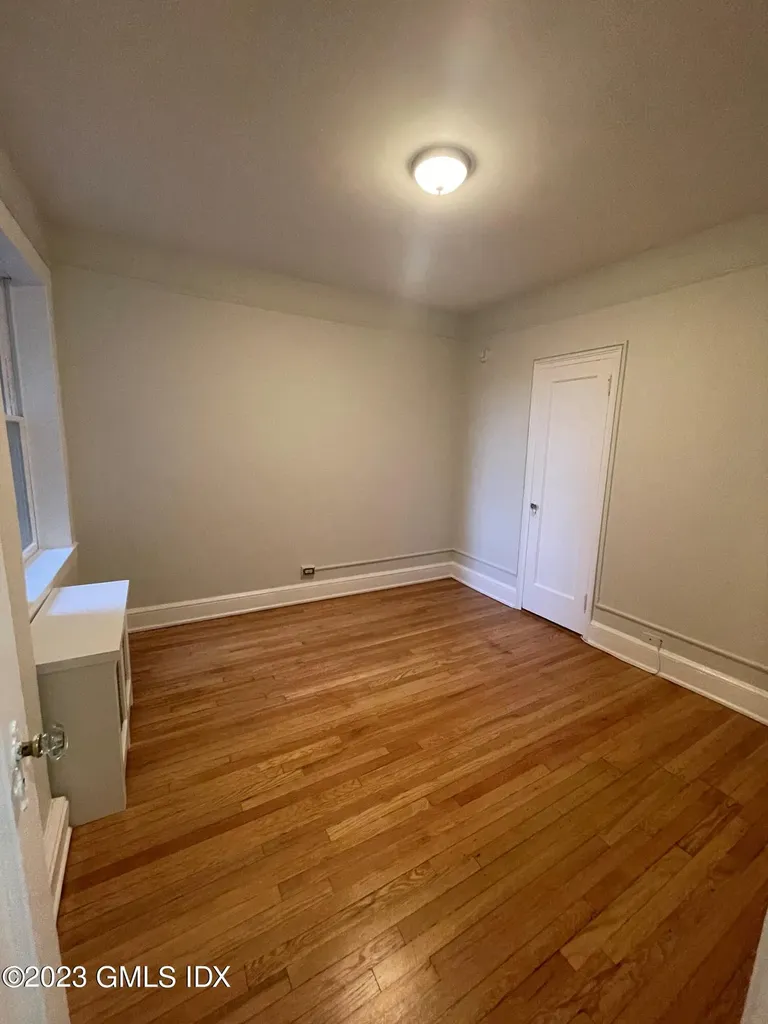 271 Greenwich Avenue Greenwich CT 06830