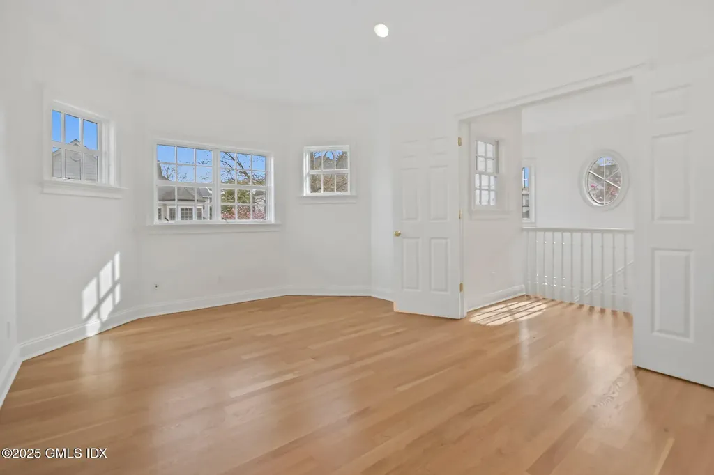 147 Holly Hill Lane Greenwich CT 06830