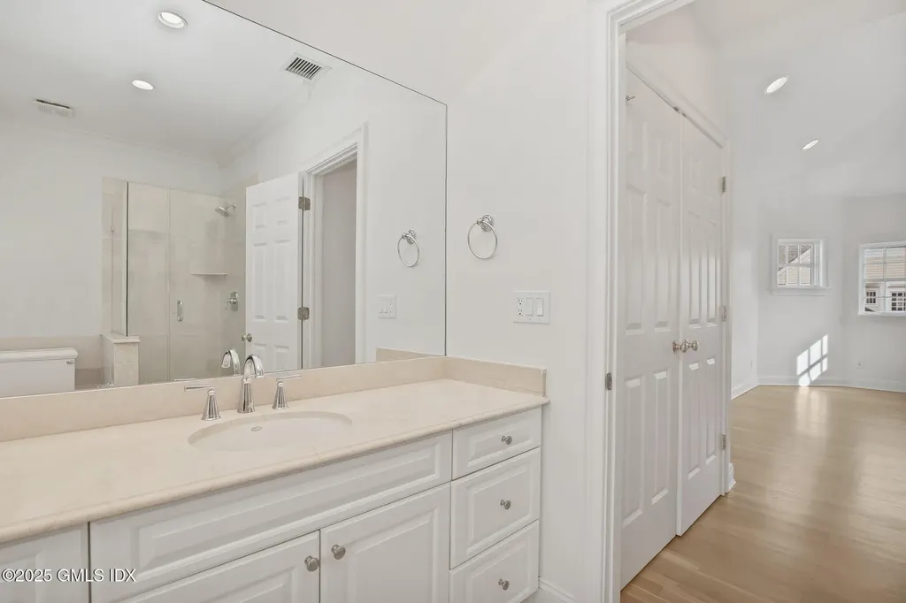 147 Holly Hill Lane Greenwich CT 06830