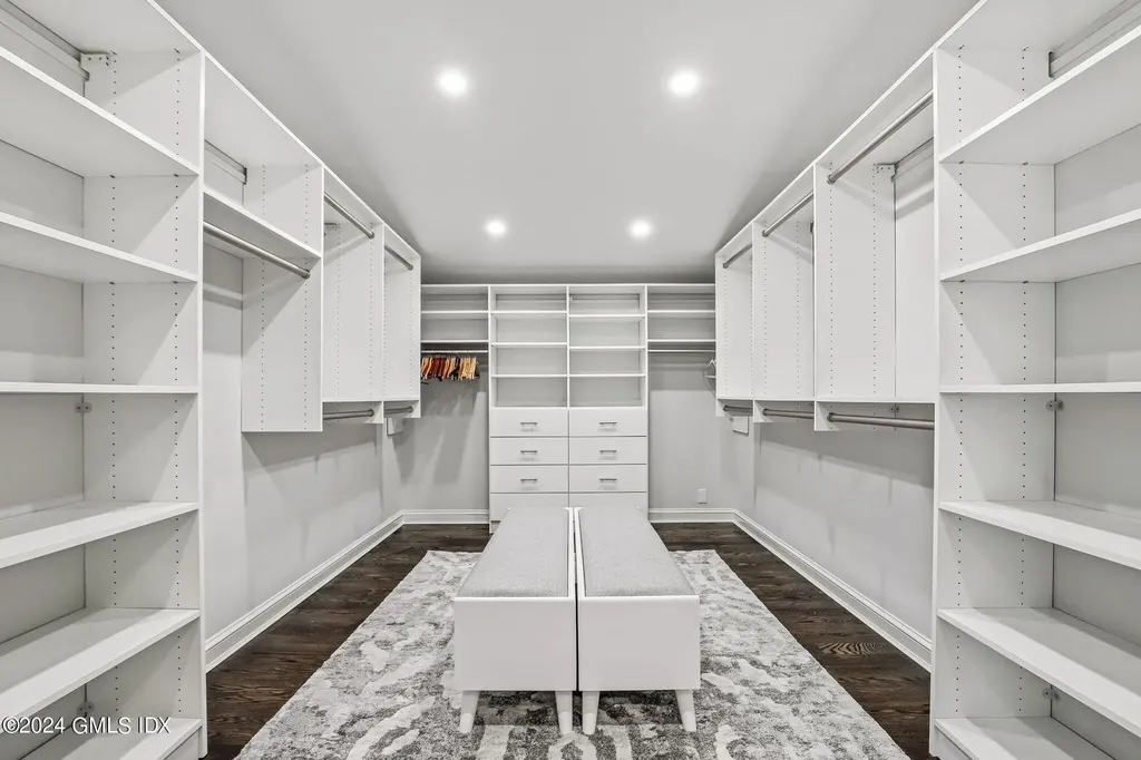 849 Lake Avenue Greenwich CT 06831