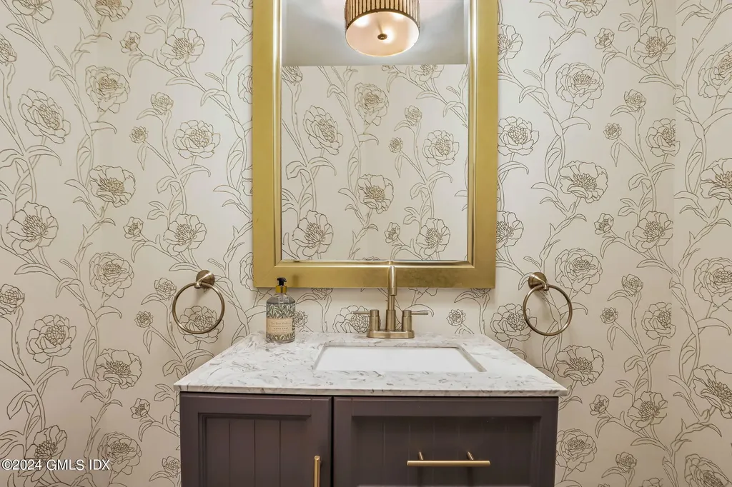 849 Lake Avenue Greenwich CT 06831