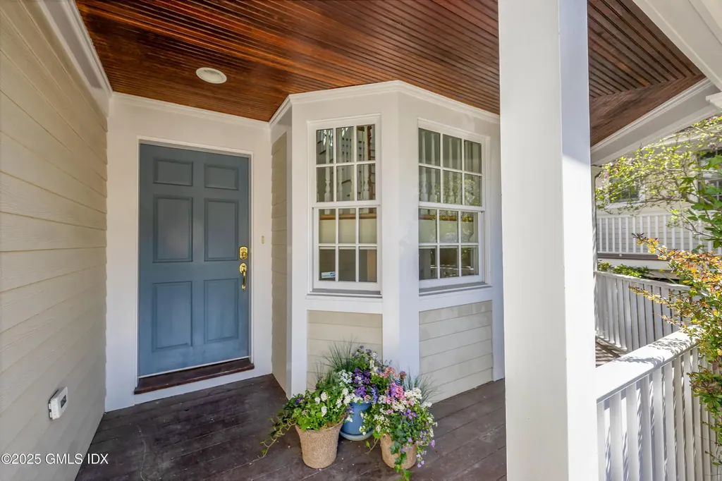 147 Holly Hill Lane Greenwich CT 06830