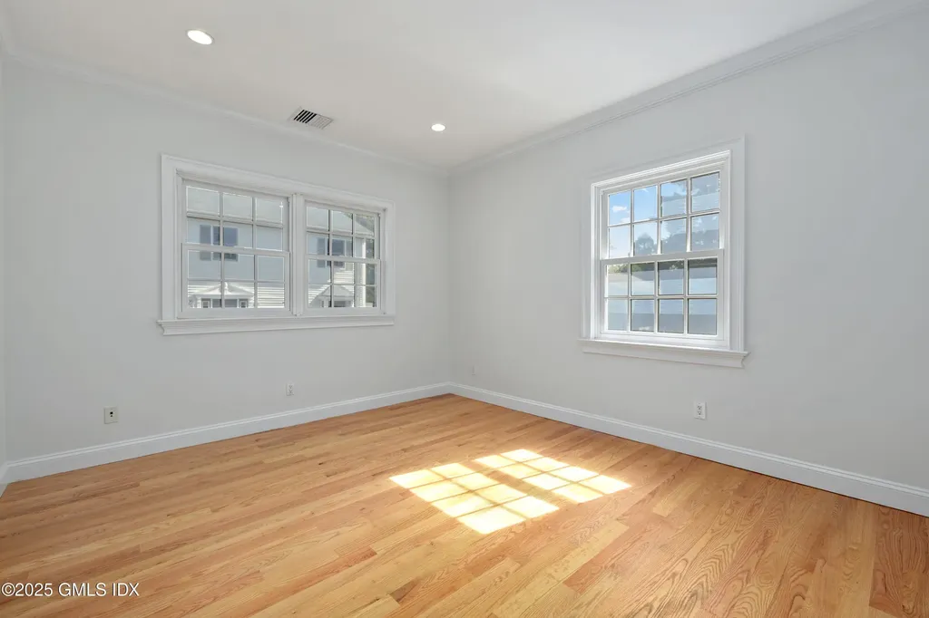 147 Holly Hill Lane Greenwich CT 06830