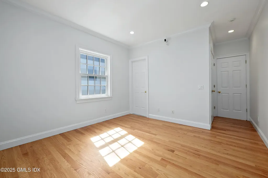 147 Holly Hill Lane Greenwich CT 06830