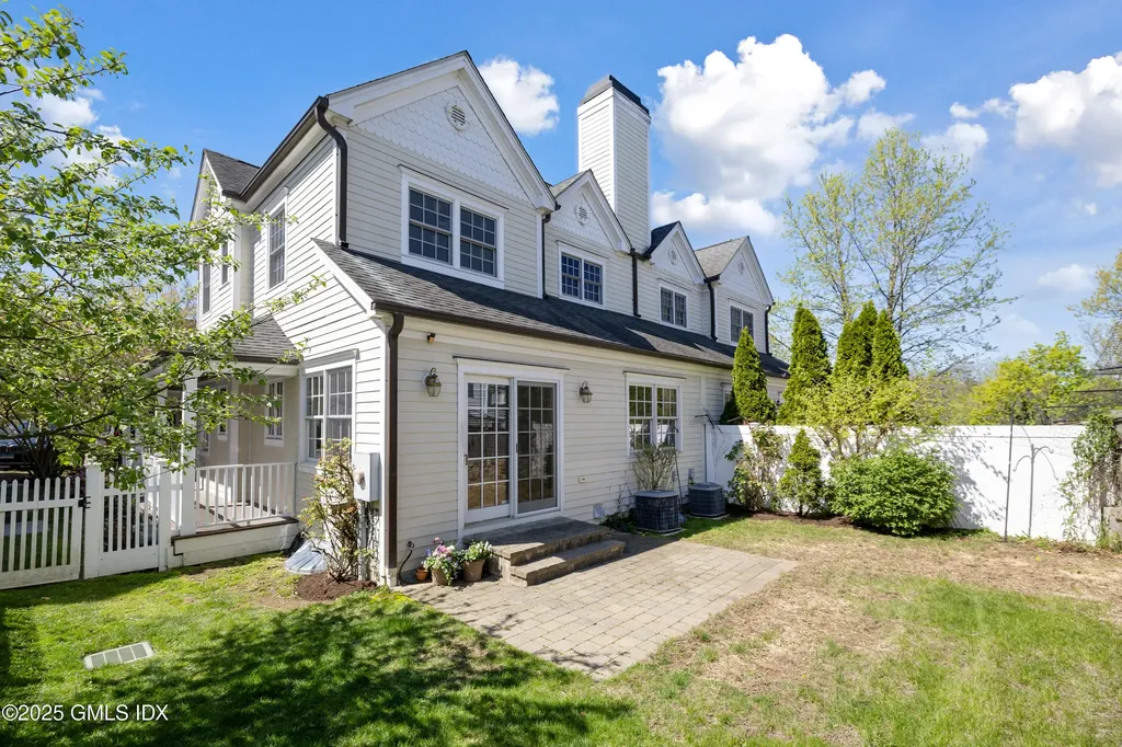 147 Holly Hill Lane Greenwich CT 06830