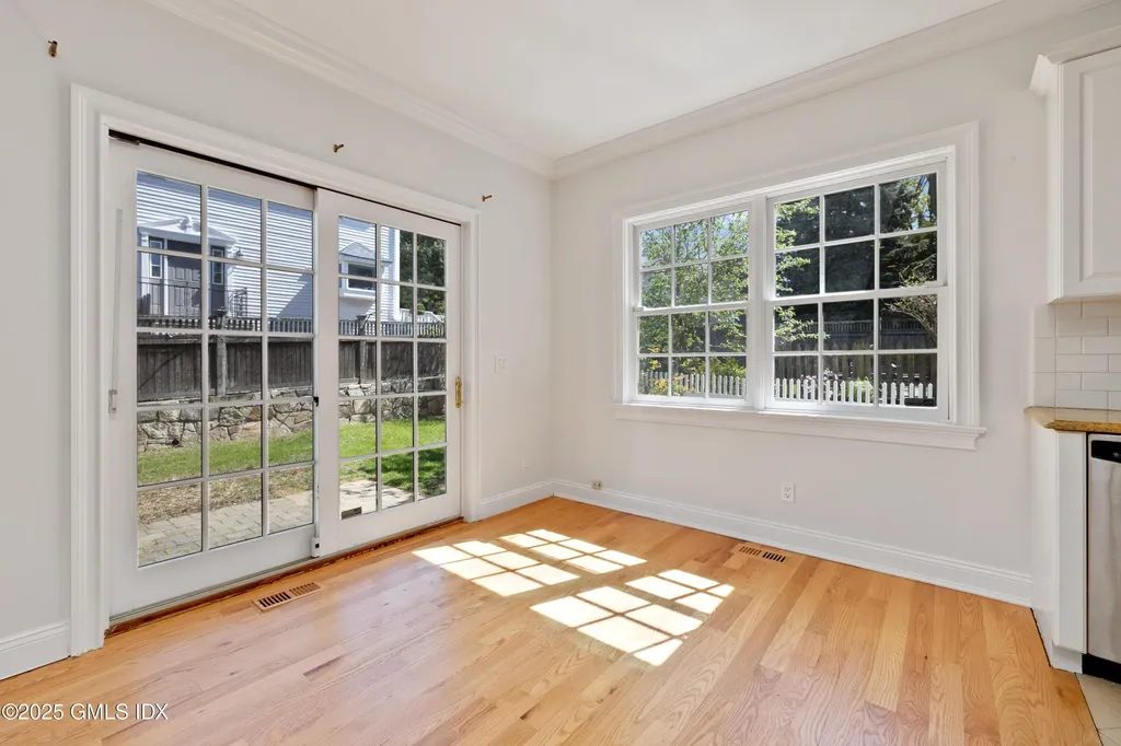 147 Holly Hill Lane Greenwich CT 06830