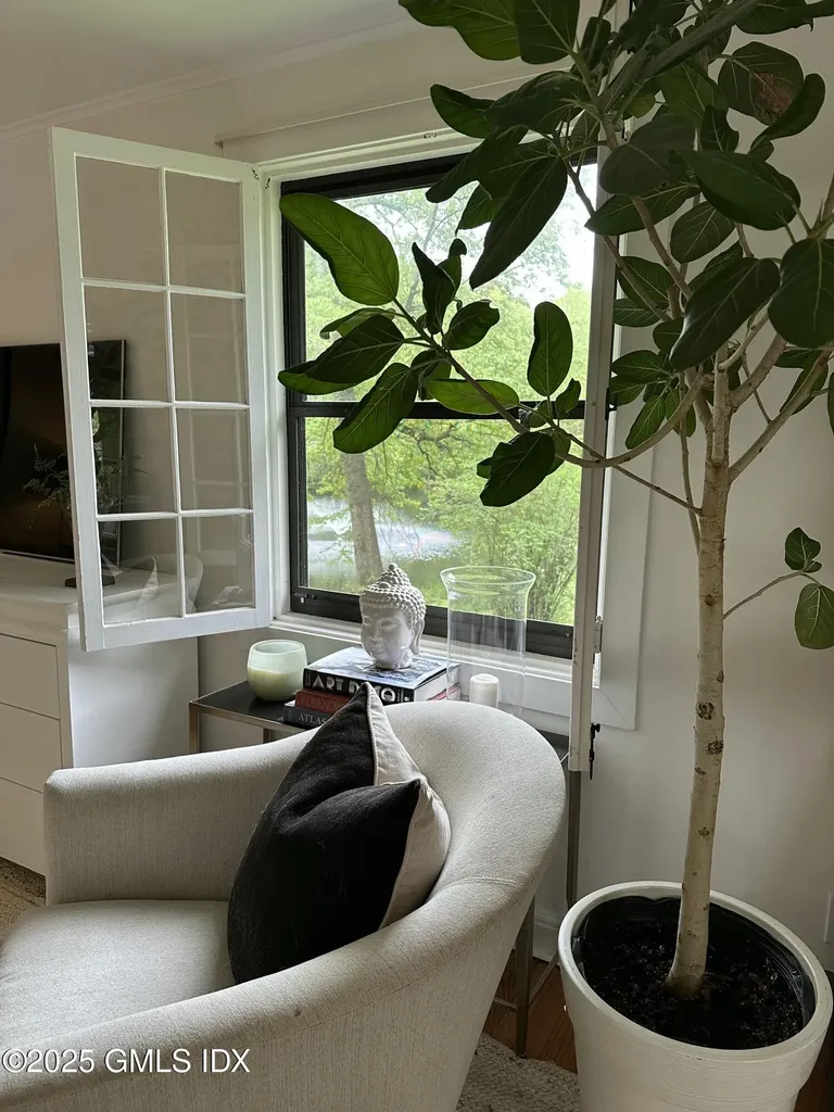 999 Lake Avenue Greenwich CT 06831