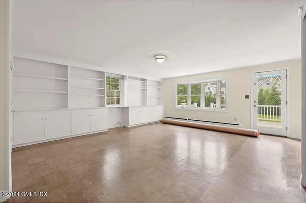 23 Benjamin Street Old Greenwich CT 06870