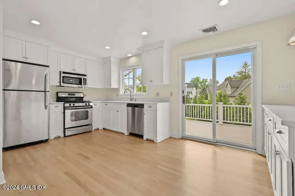 23 Benjamin Street Old Greenwich CT 06870