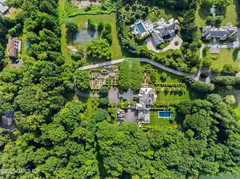 35 A Andrews Farm Road Greenwich CT 06831