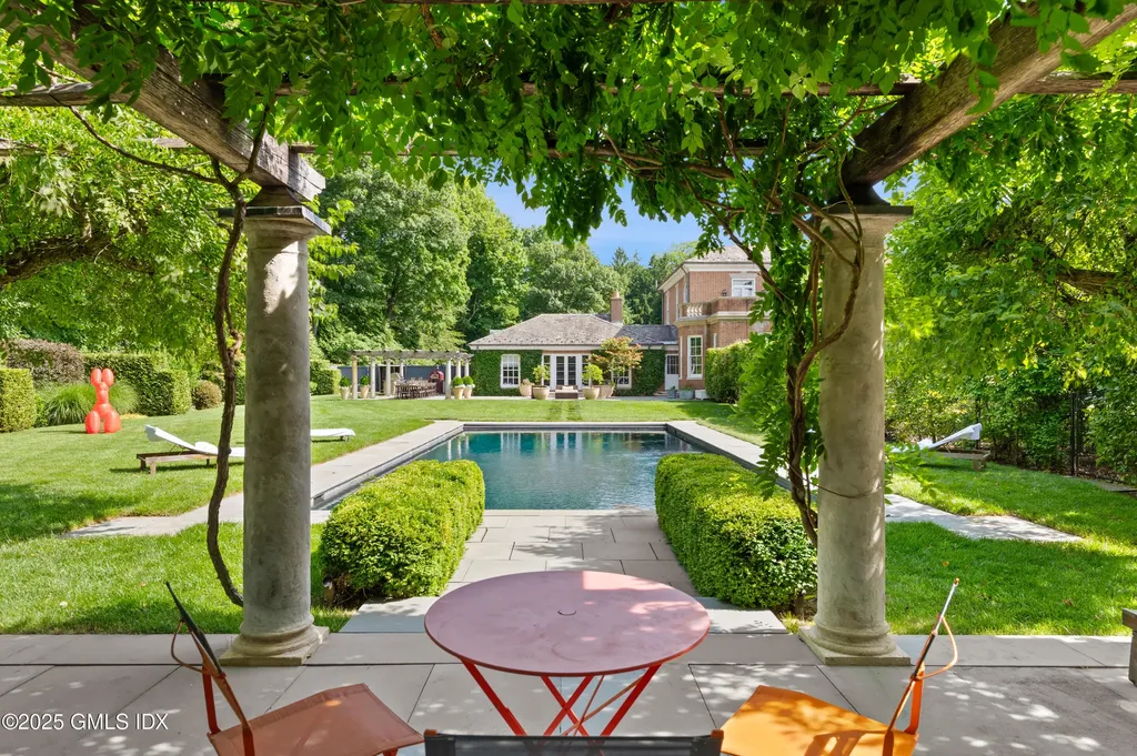 35 Andrews Farm Road Greenwich CT 06831