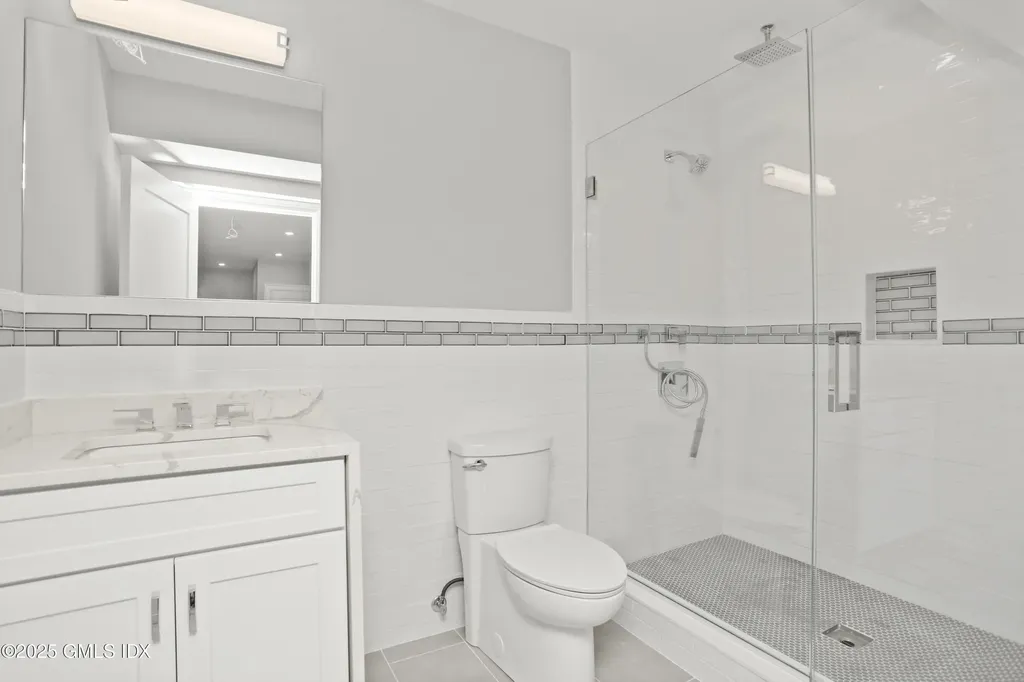 26 Sinawoy Road Cos Cob CT 06807