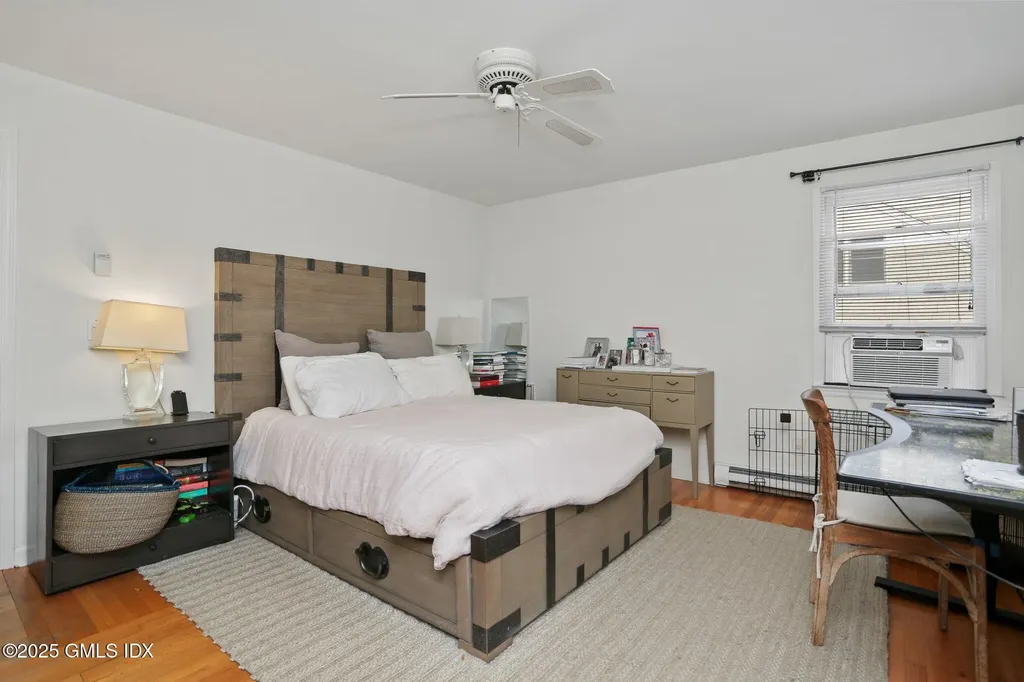 61 Laddins Rock Road Old Greenwich CT 06870