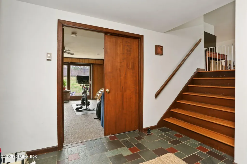 61 Laddins Rock Road Old Greenwich CT 06870