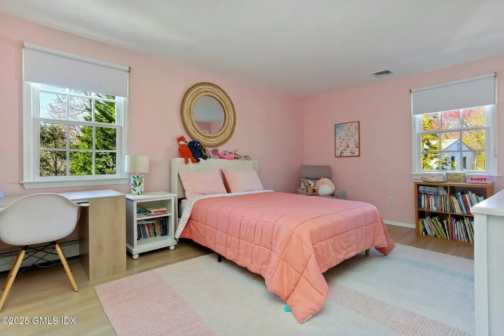 38 Split Timber Place Riverside CT 06878