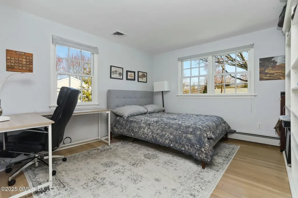 38 Split Timber Place Riverside CT 06878