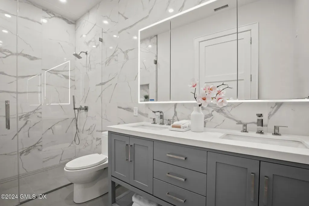 71 Havemeyer Place Greenwich CT 06830