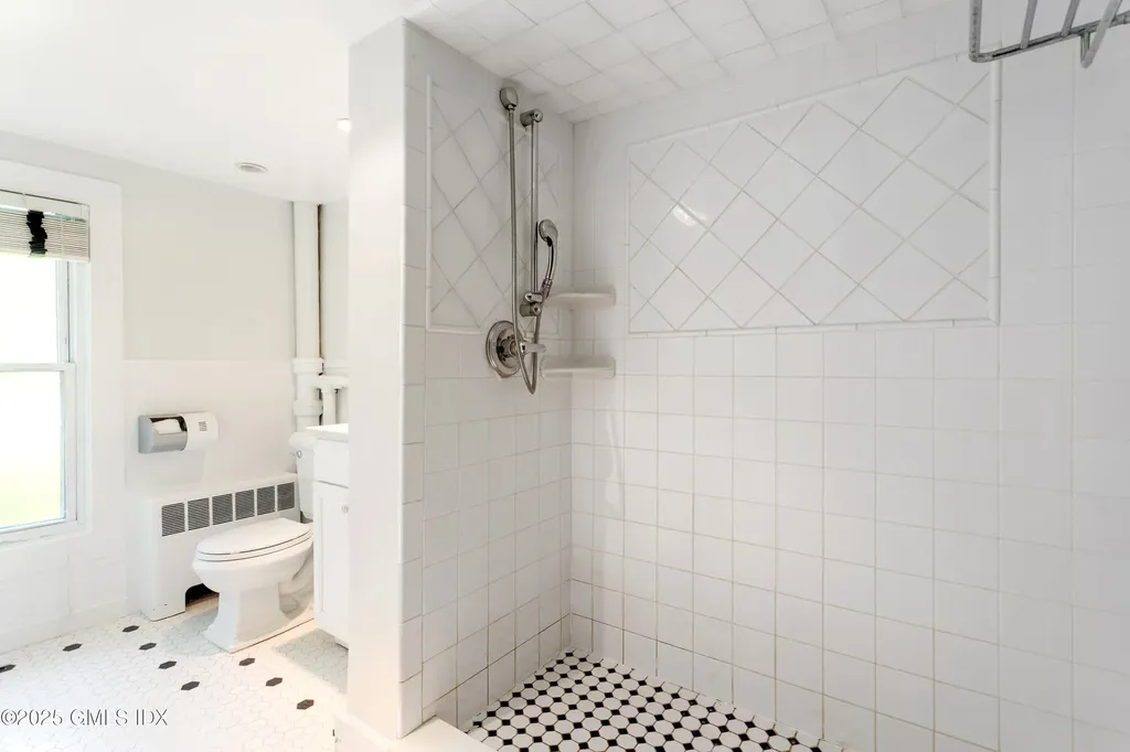 33 Parsonage Road Greenwich CT 06830