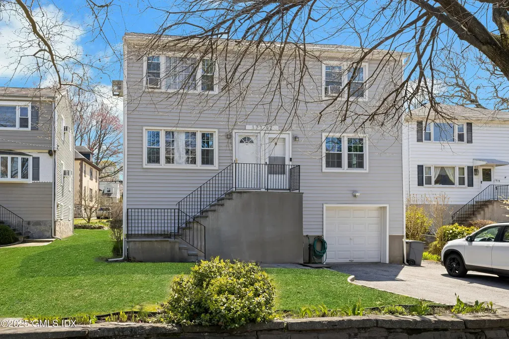 171 1/2 Henry Street Greenwich CT 06830