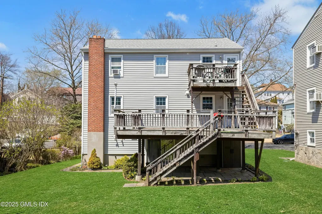 171 1/2 Henry Street Greenwich CT 06830