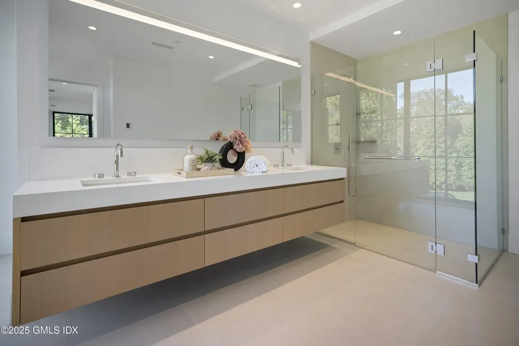 41 Richmondville Avenue Westport CT 06880