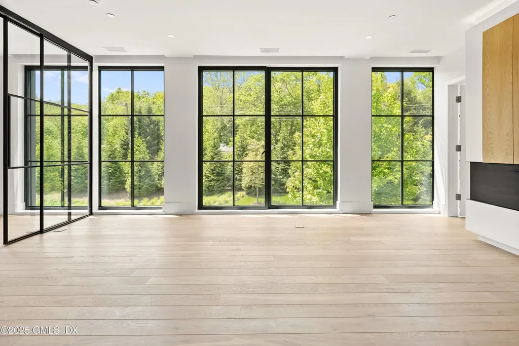 41 Richmondville Avenue Westport CT 06880