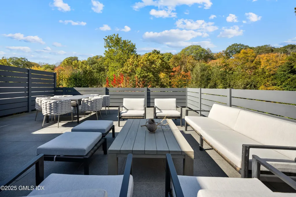 41 Richmondville Avenue Westport CT 06880