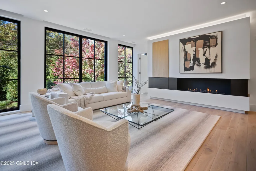 41 Richmondville Avenue Westport CT 06880