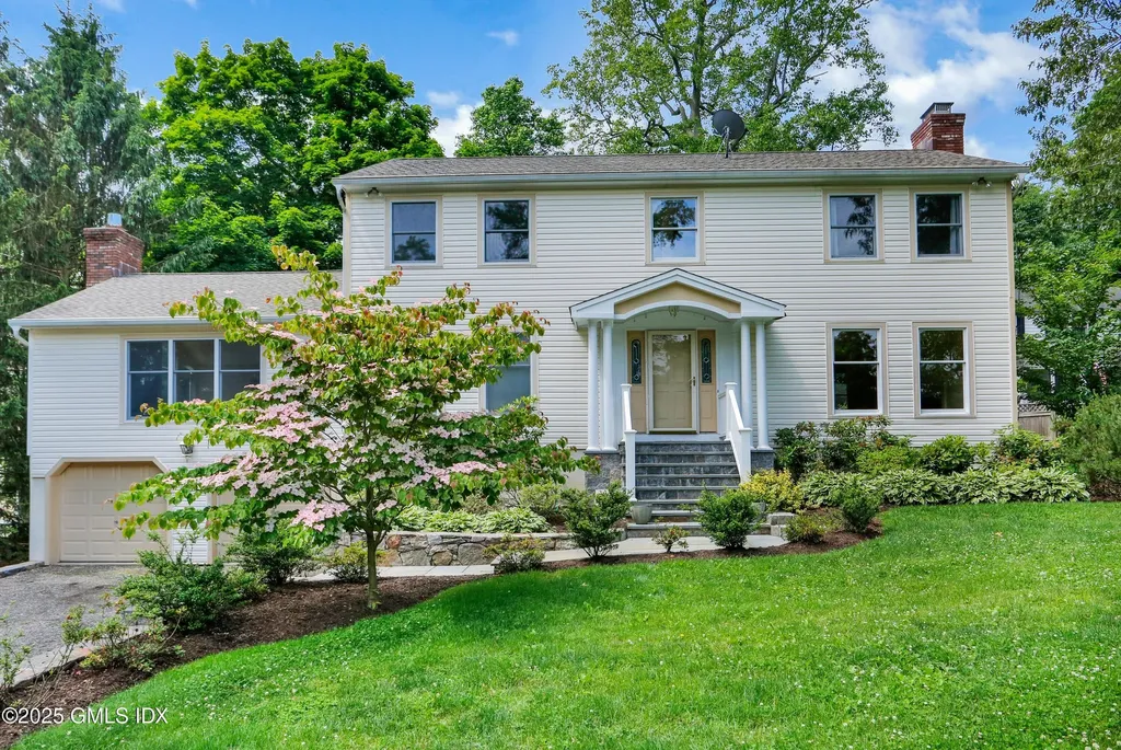 6 Coventry Lane Riverside CT 06878