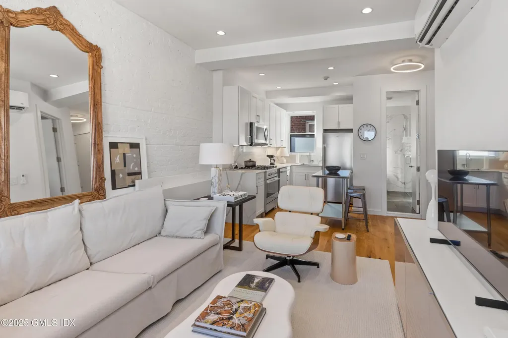 171 Greenwich Avenue Greenwich CT 06830