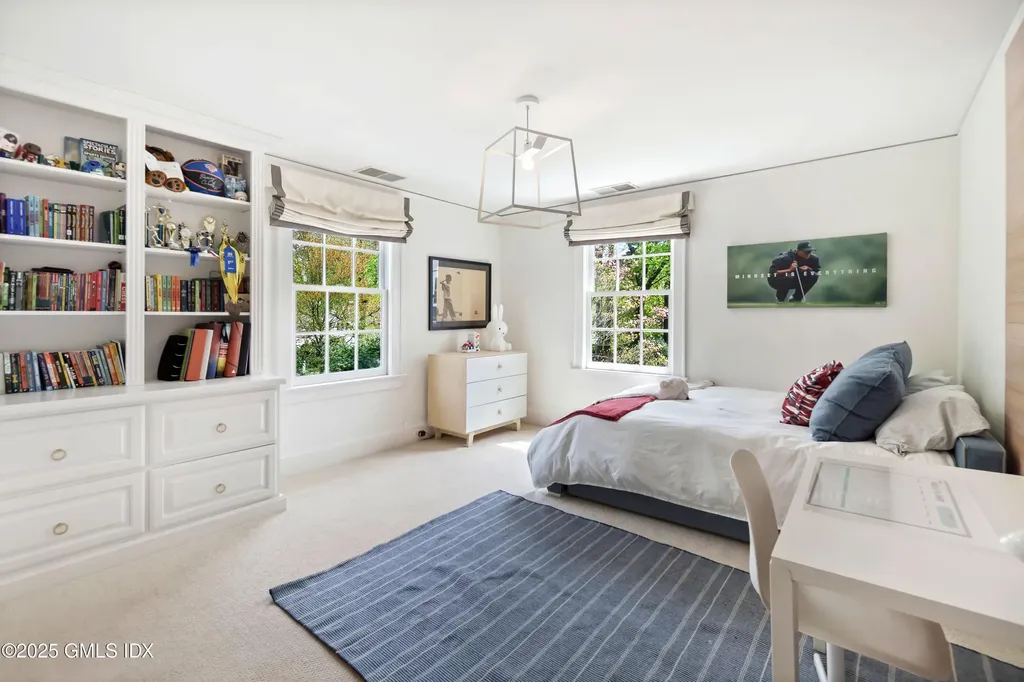 8 Woodside Road Greenwich CT 06830