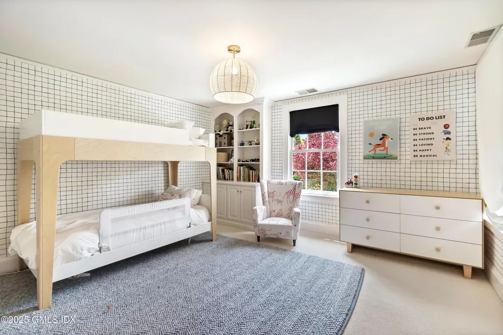 8 Woodside Road Greenwich CT 06830