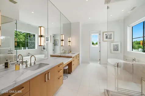 406 Stanwich Road Greenwich CT 06830
