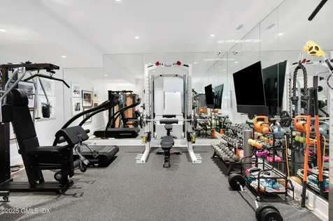 406 Stanwich Road Greenwich CT 06830