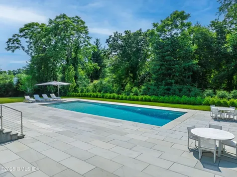 406 Stanwich Road Greenwich CT 06830