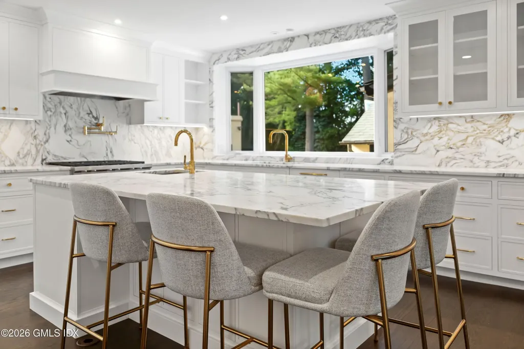 21 Calhoun Drive Greenwich CT 06831