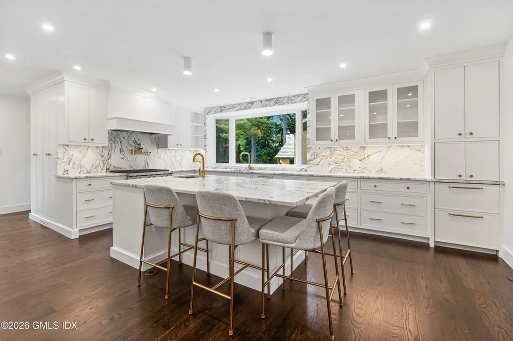 21 Calhoun Drive Greenwich CT 06831