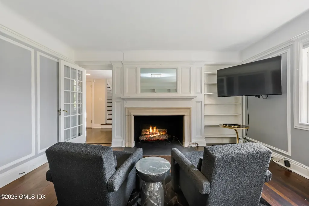 21 Calhoun Drive Greenwich CT 06831