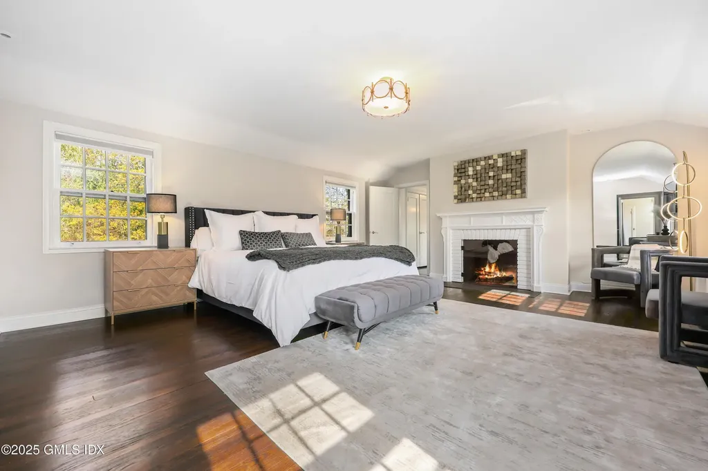 21 Calhoun Drive Greenwich CT 06831