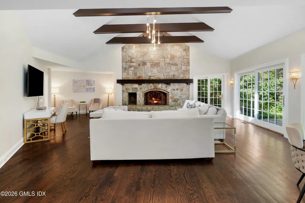 21 Calhoun Drive Greenwich CT 06831