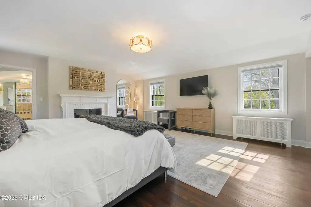 21 Calhoun Drive Greenwich CT 06831