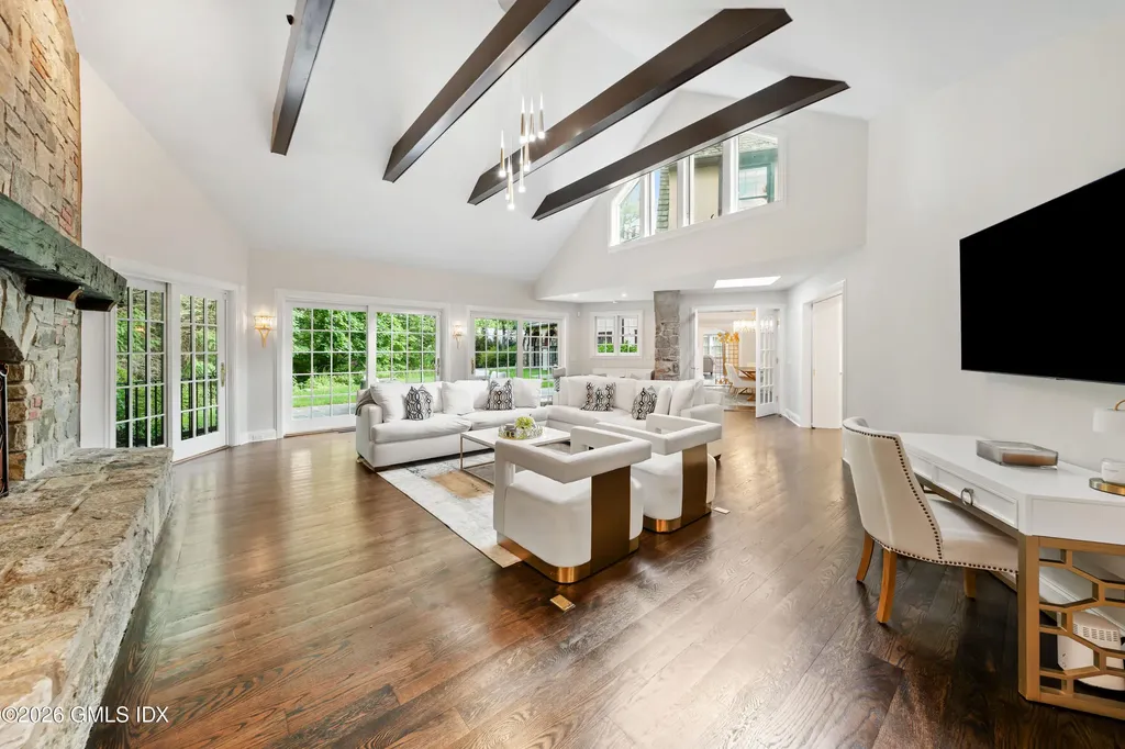 21 Calhoun Drive Greenwich CT 06831